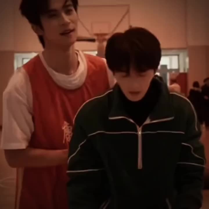 @Miauyuchi_