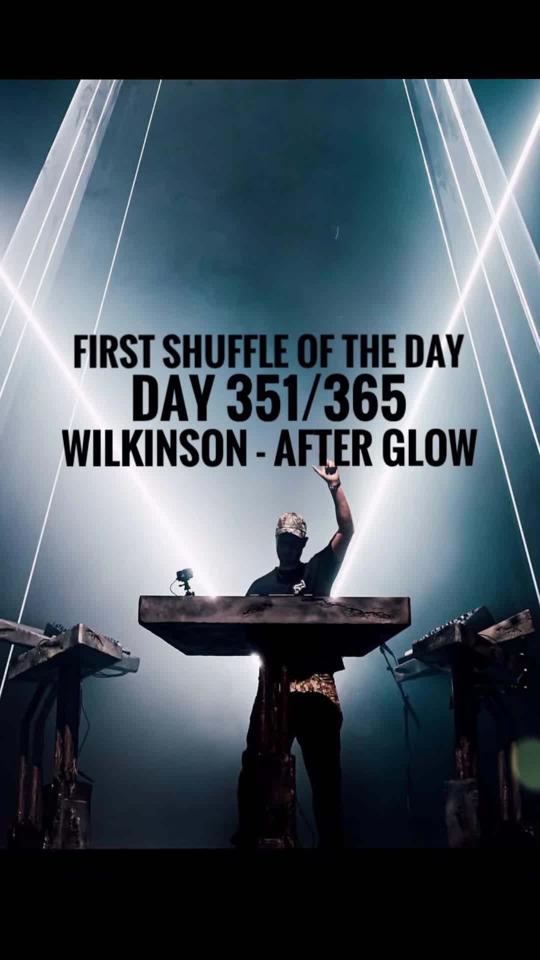 @1stshuffleoftheday