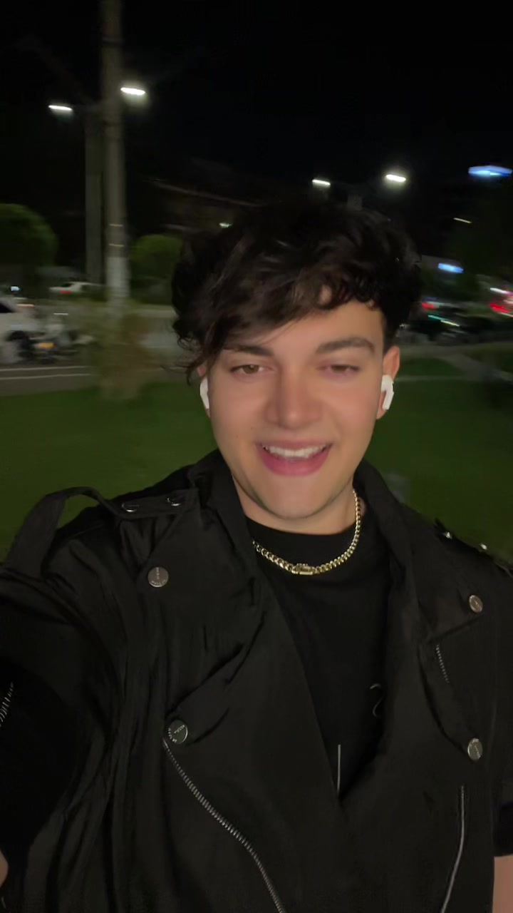 @ronniedaia