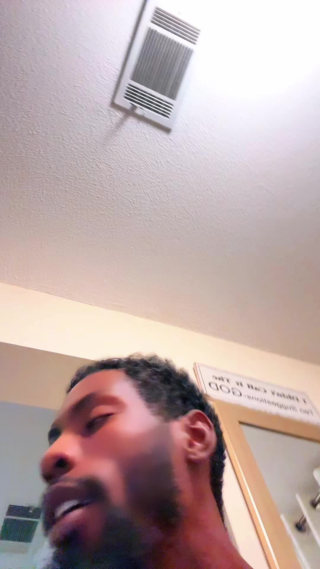 @ŴhineyWhiney💫