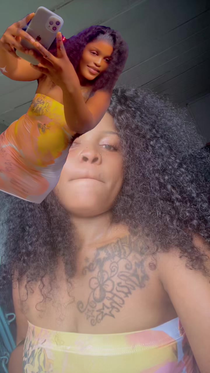 @naomie