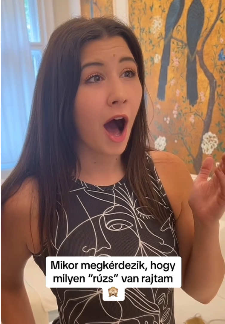 @Siklós Júlia Sminktetoválás 💄