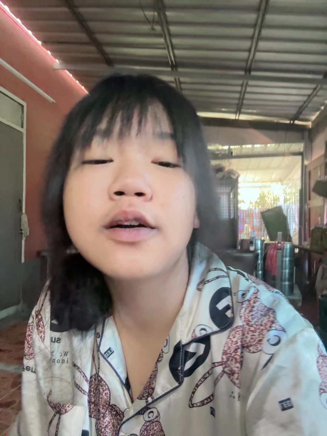 @แบนกูจัง🥹