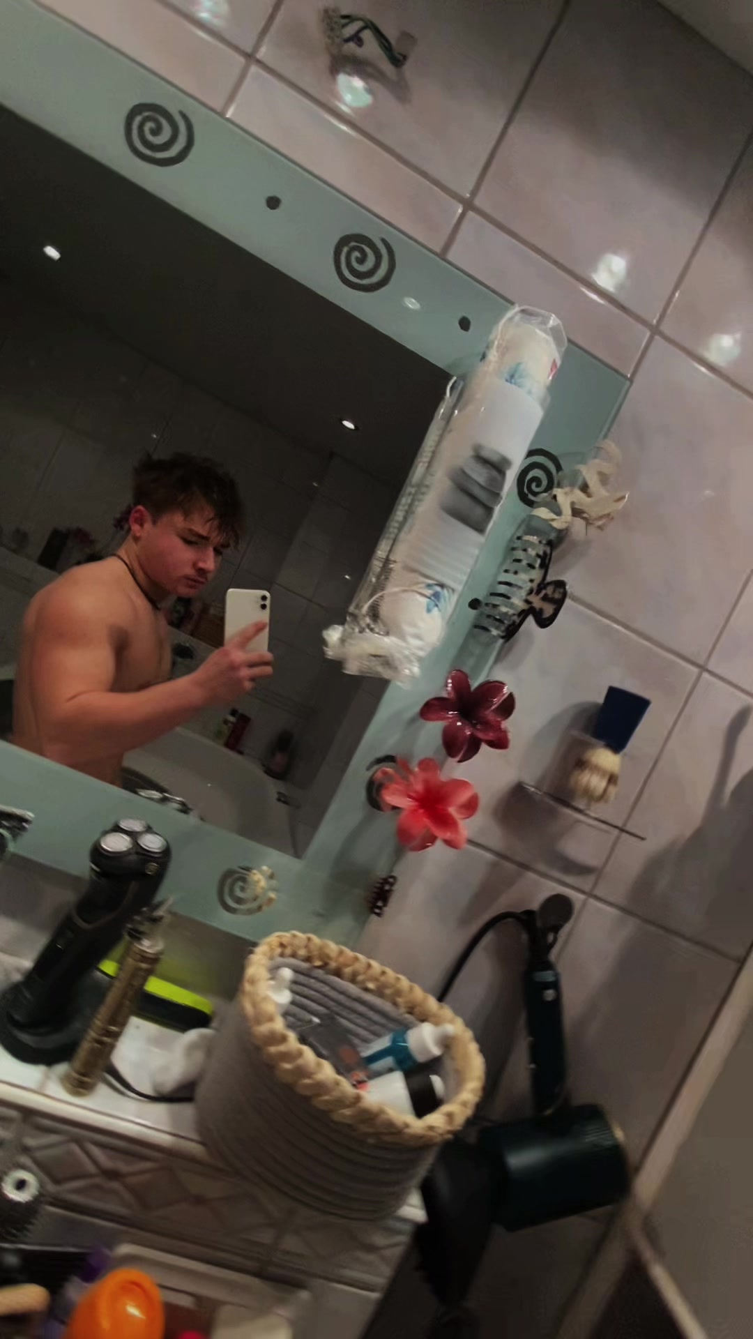 @joel🦧