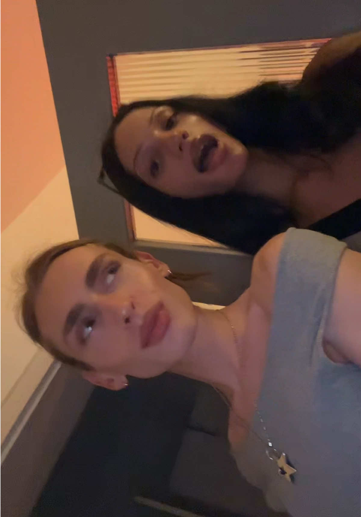 @Bo