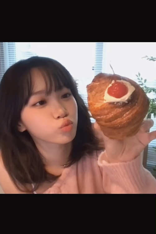 @๐ฆฉ๐ค