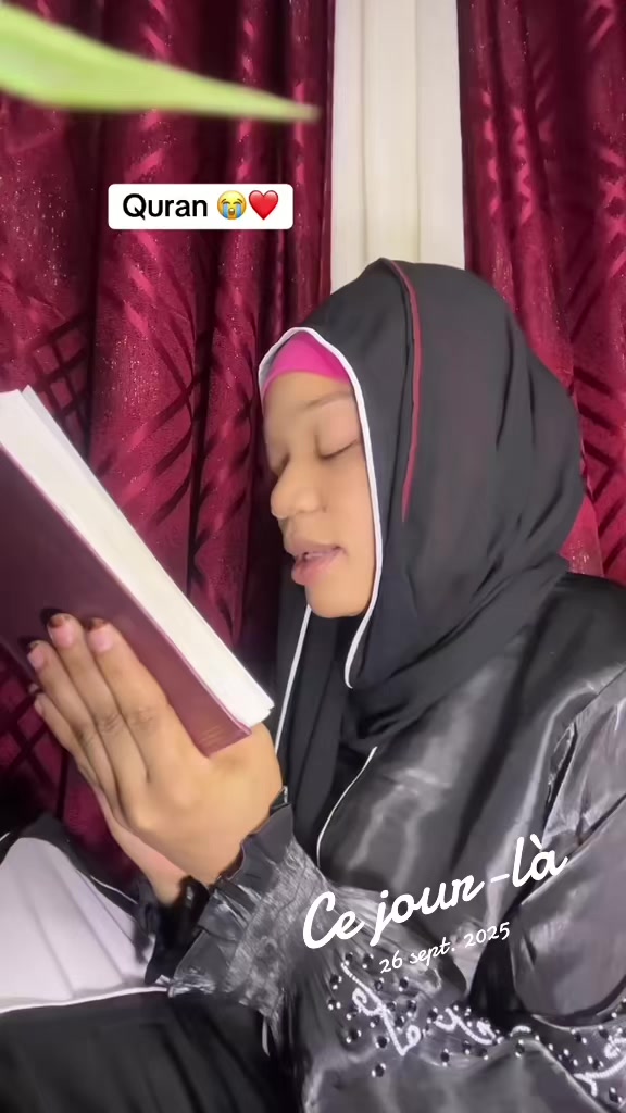 @blondedeva