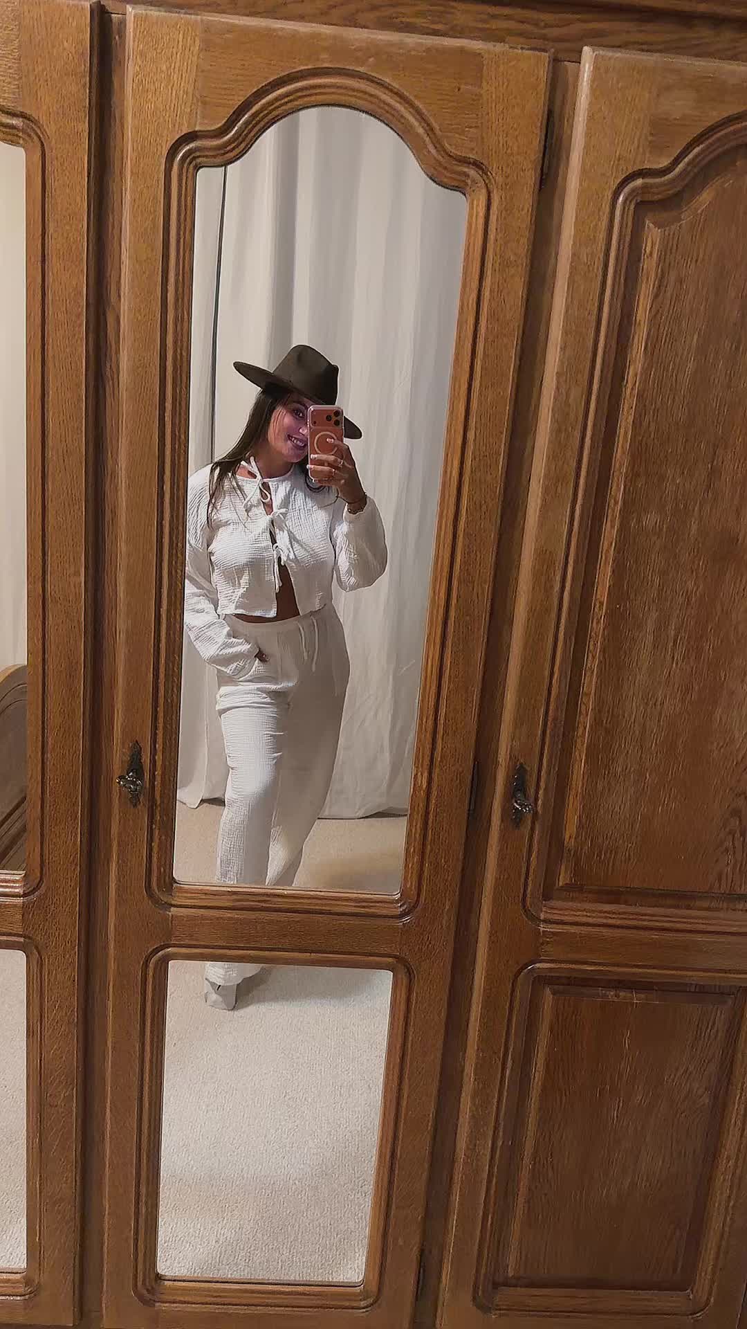 @Damara🦋