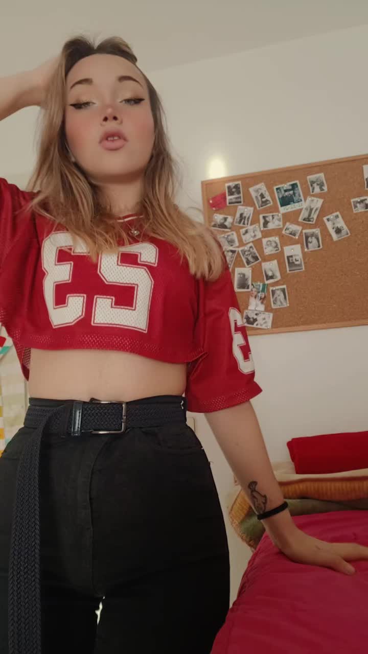 @𝖙𝖊𝖘𝖘🦋⛓️fz