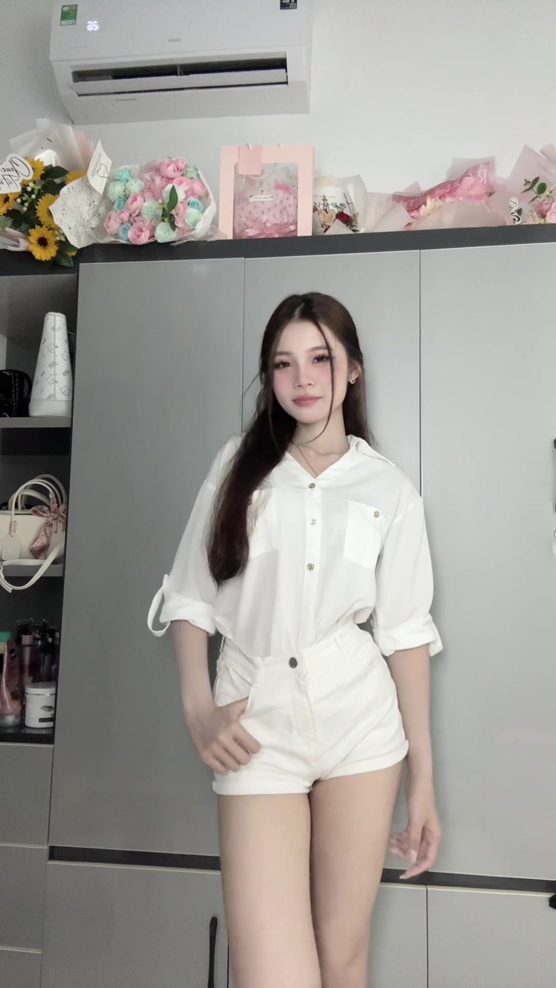 @𝑵𝒈𝒐𝒄 𝑯𝒂🐭