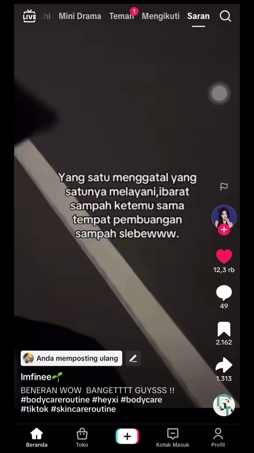 @Kitty🐱💜
