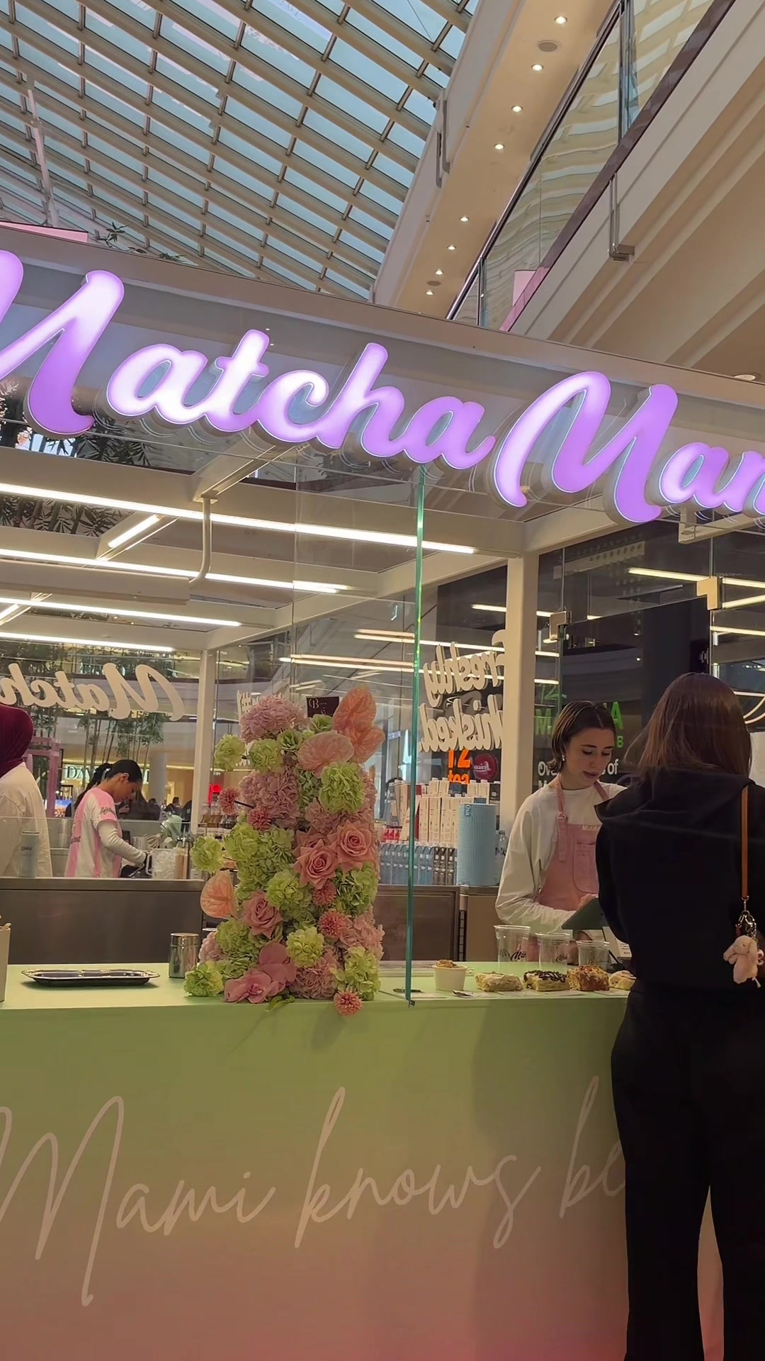 @Mia