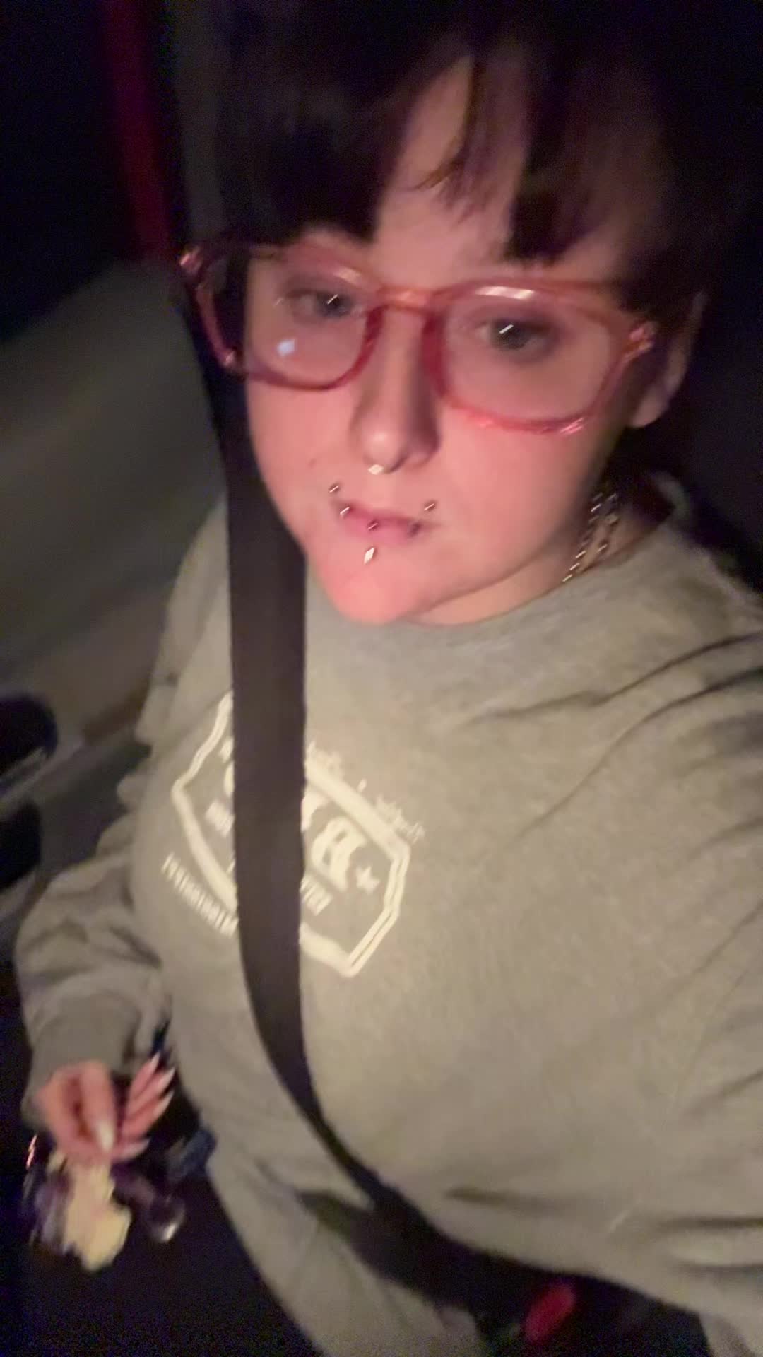@𝑹𝒐𝒔𝒆 ⛧🦇