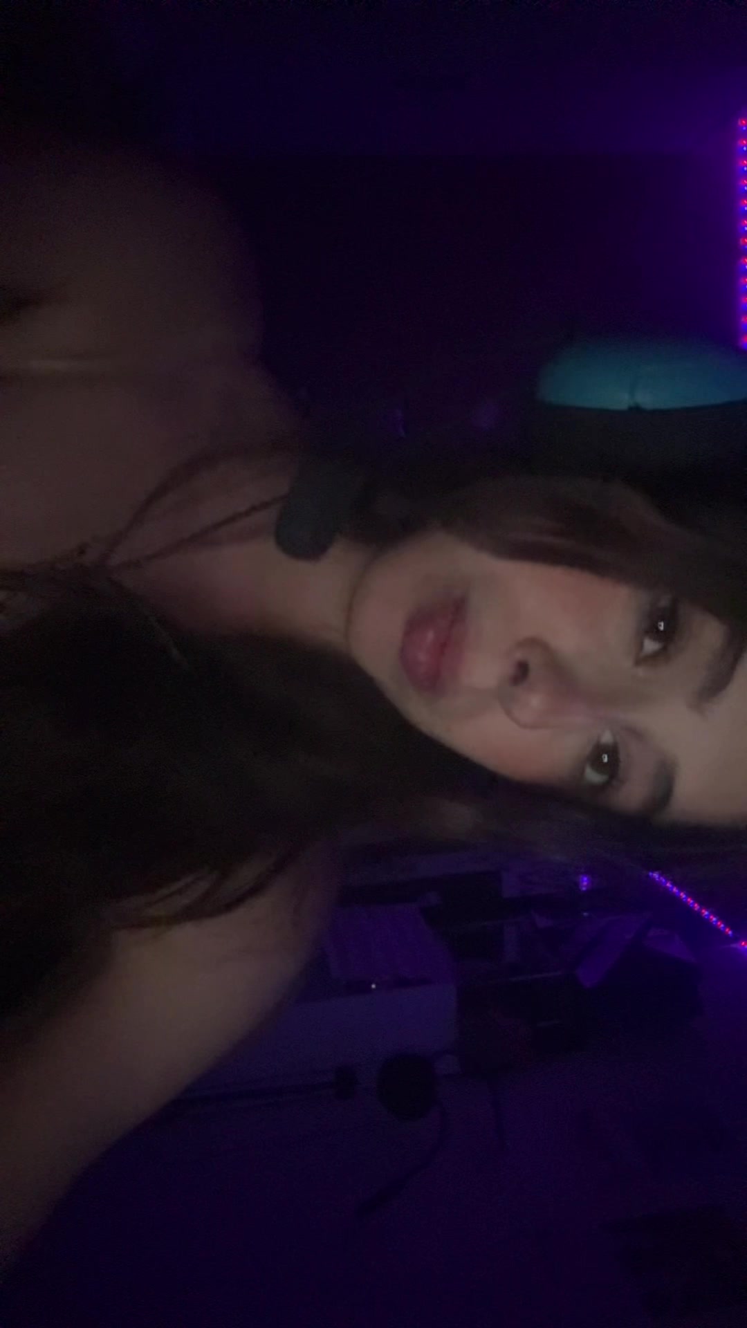 @ℒ𝒶_𝒬𝓊𝑒𝓋𝑒𝒹𝒶