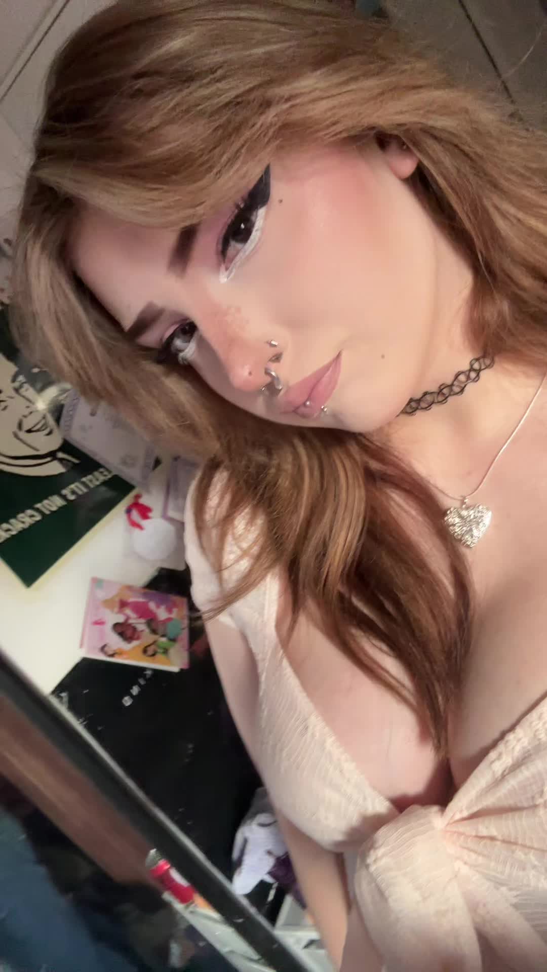 @chloe🪽
