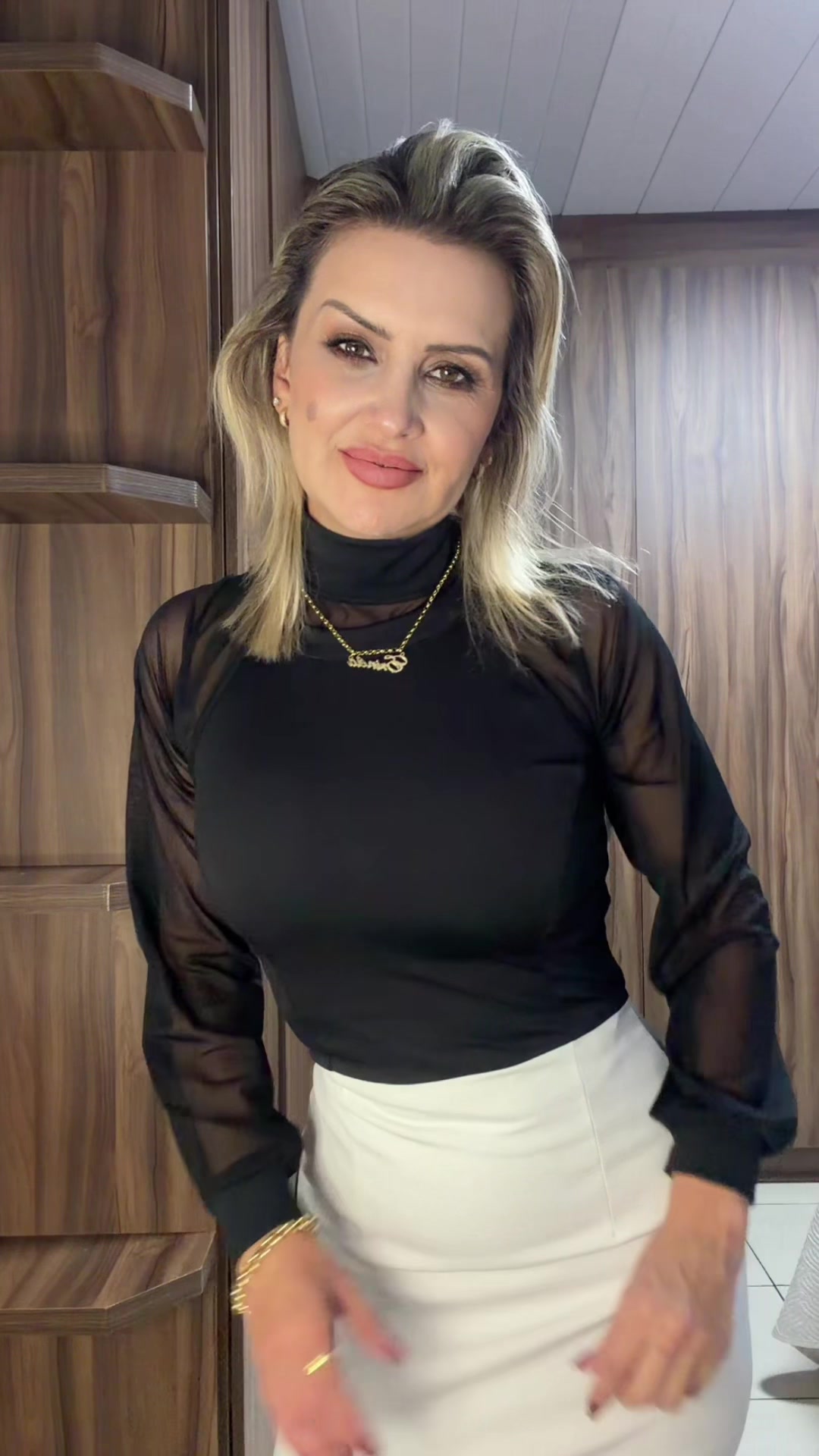 @Erineia Lara