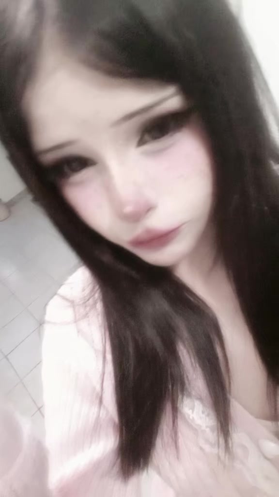 @x_x