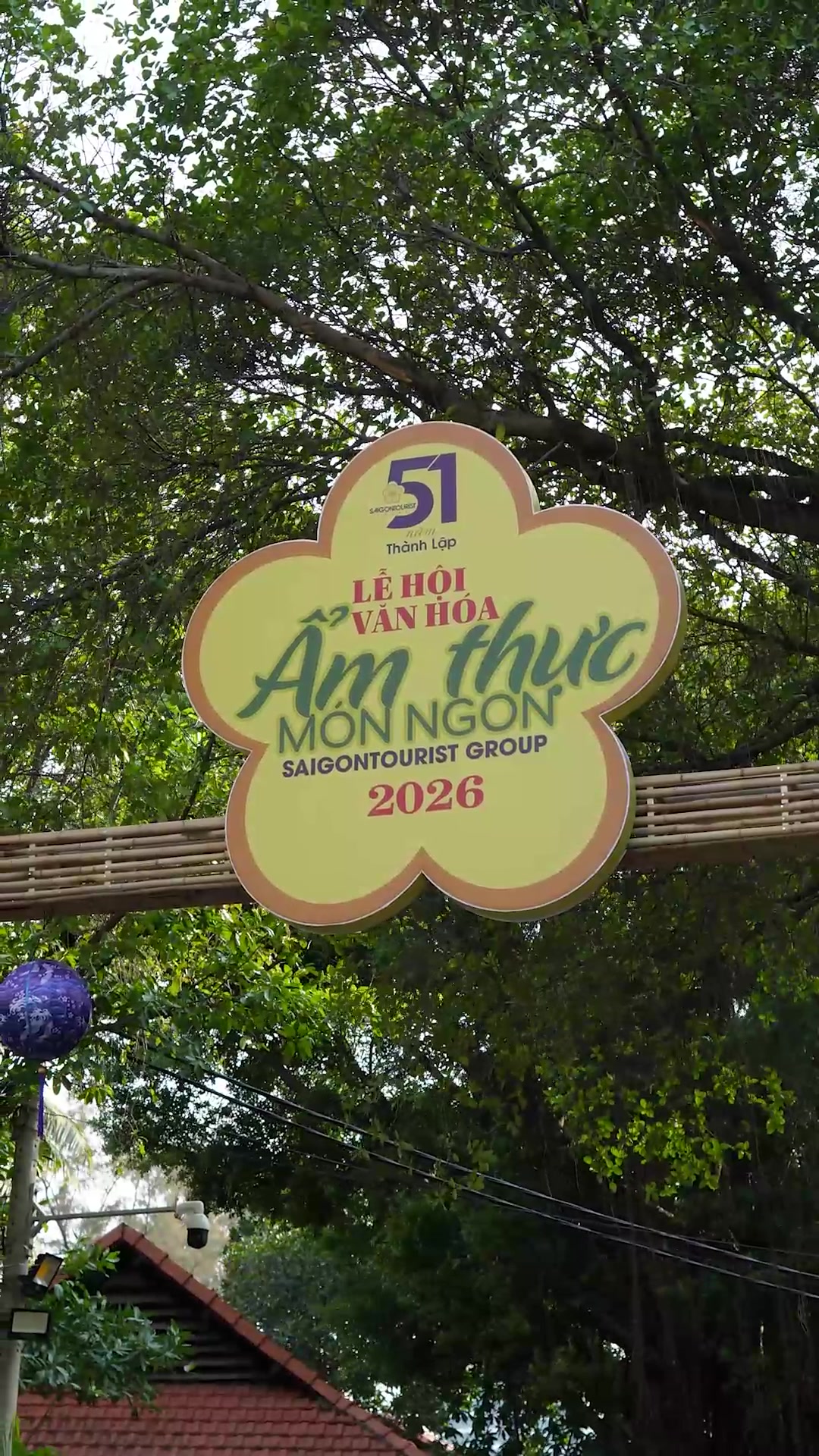 @C&ocirc;ng vi&ecirc;n văn h&oacute;a Đầm Sen