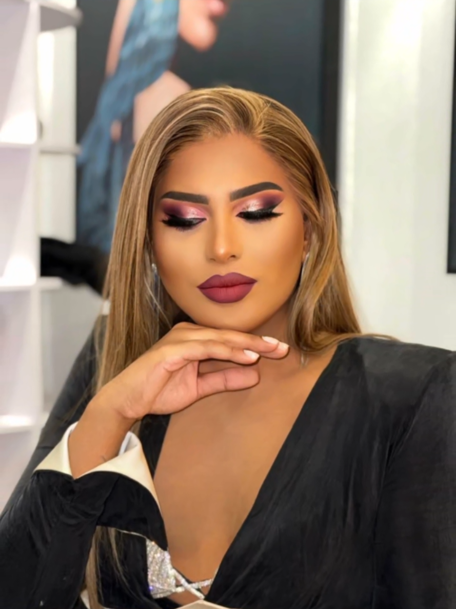 @Magalie Makeup pro
