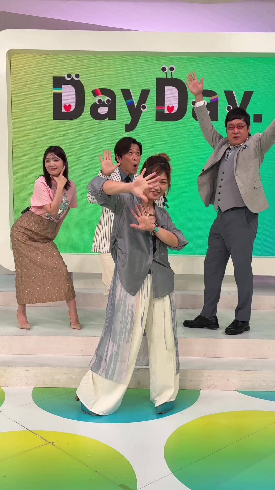 @DayDay.公式