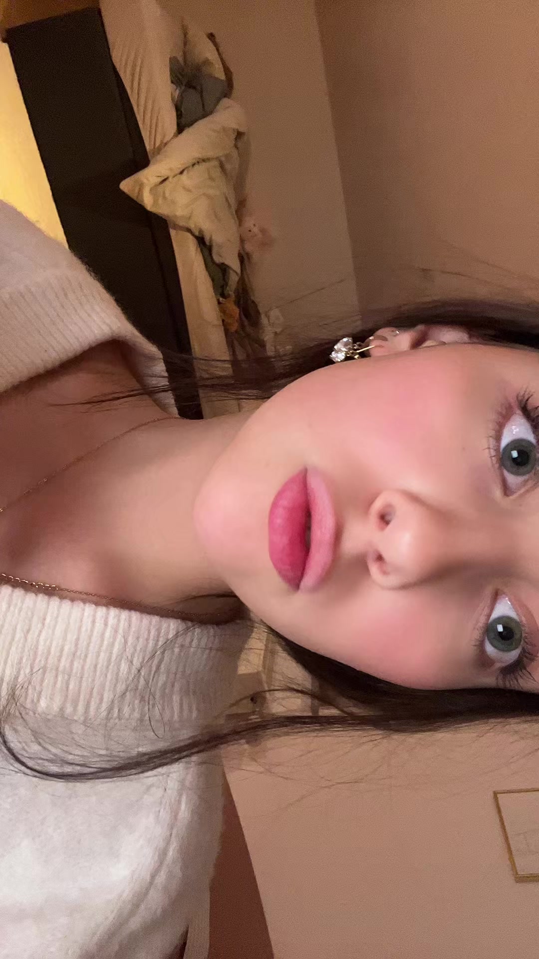 @jolie_zlr