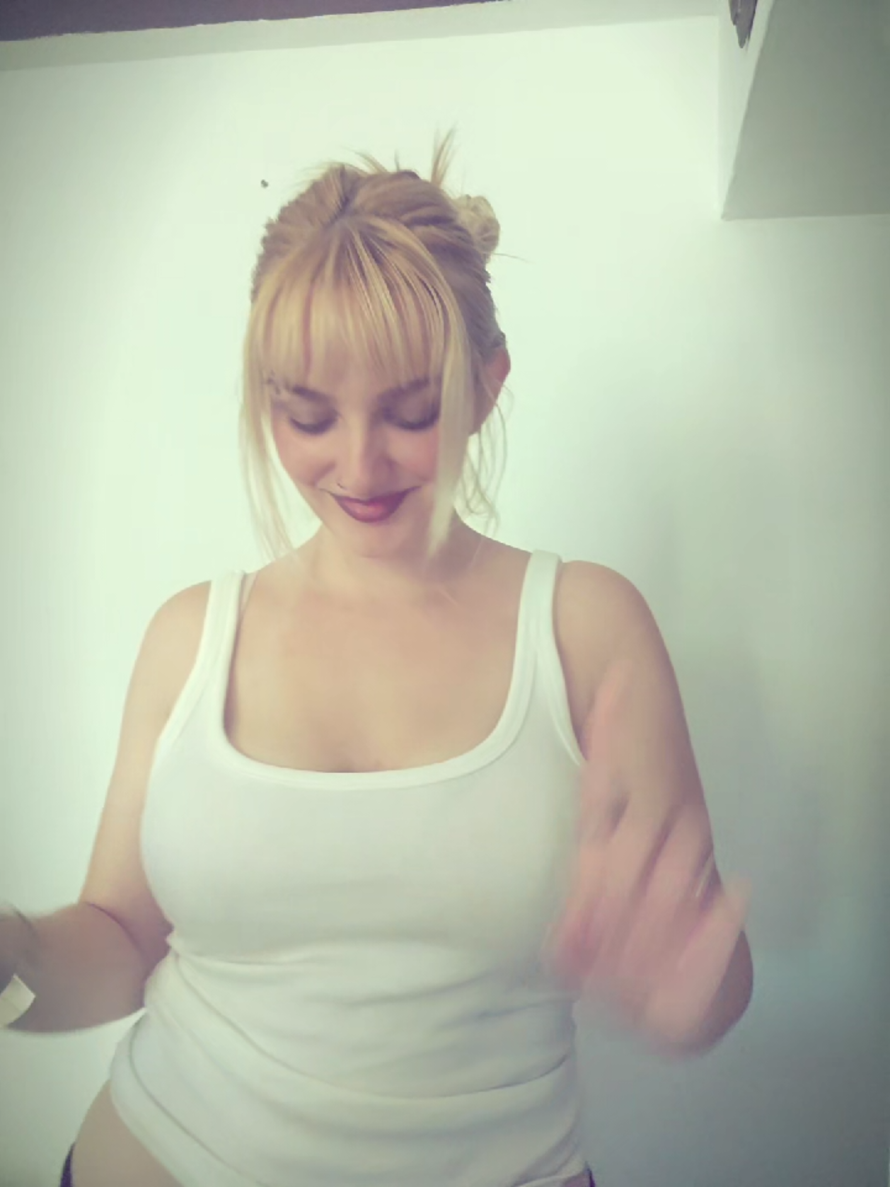 @lauritaa
