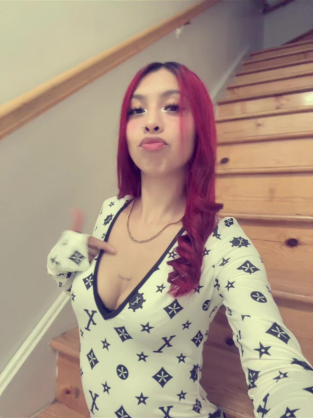 @Carla ᥫ᭡