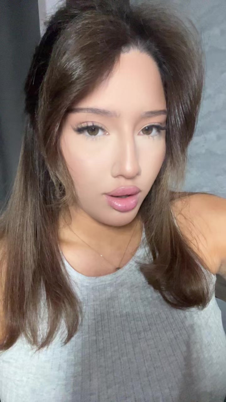 @azanaeva