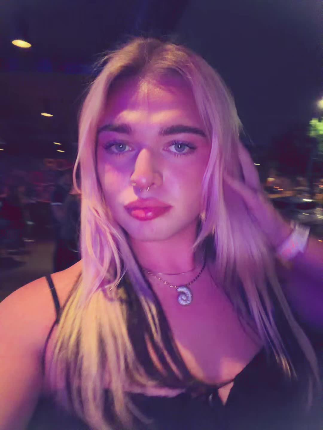 @Gigi🩷🪞🦢🏳️&zwj;⚧️