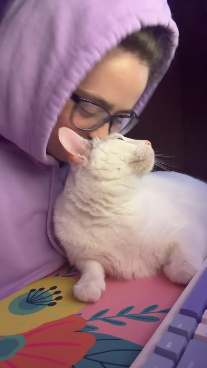 @Kat🌱