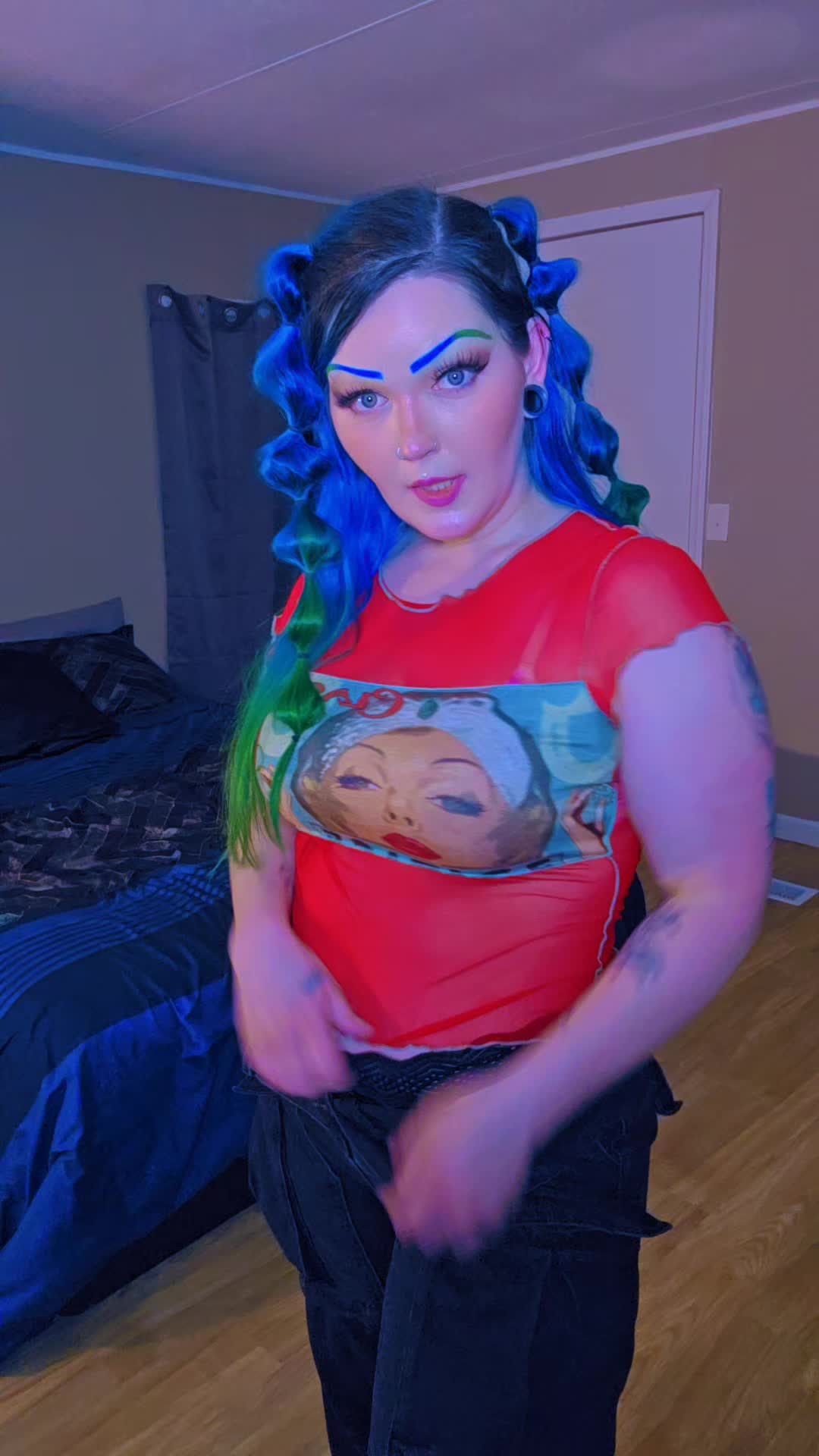 @Redneckbarbie_420