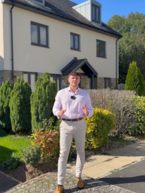 @Julian Marks Estate Agents