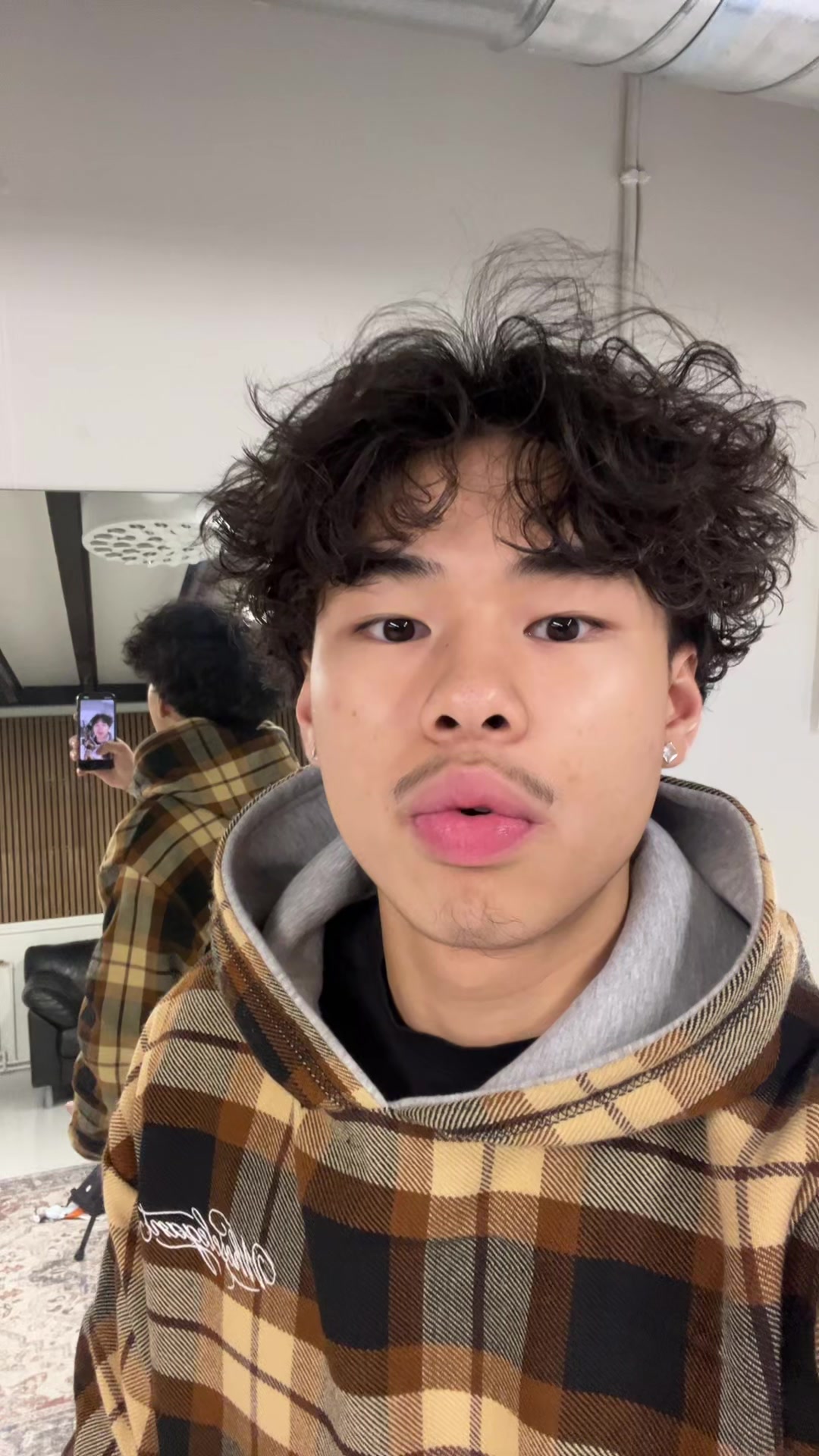 @๐๐๐๐๐๐๐