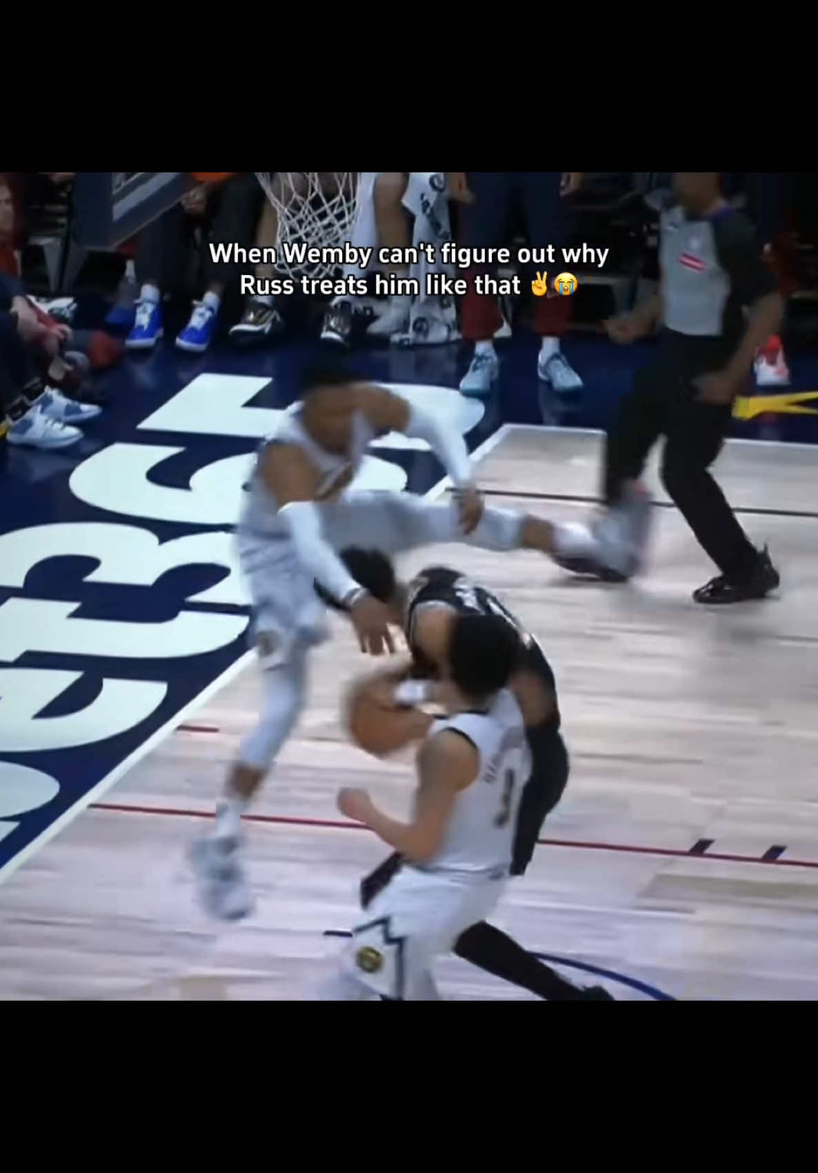 @DUNK | BASKETBALL