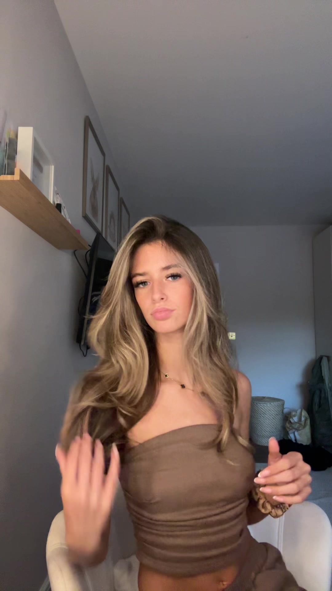 @sienna