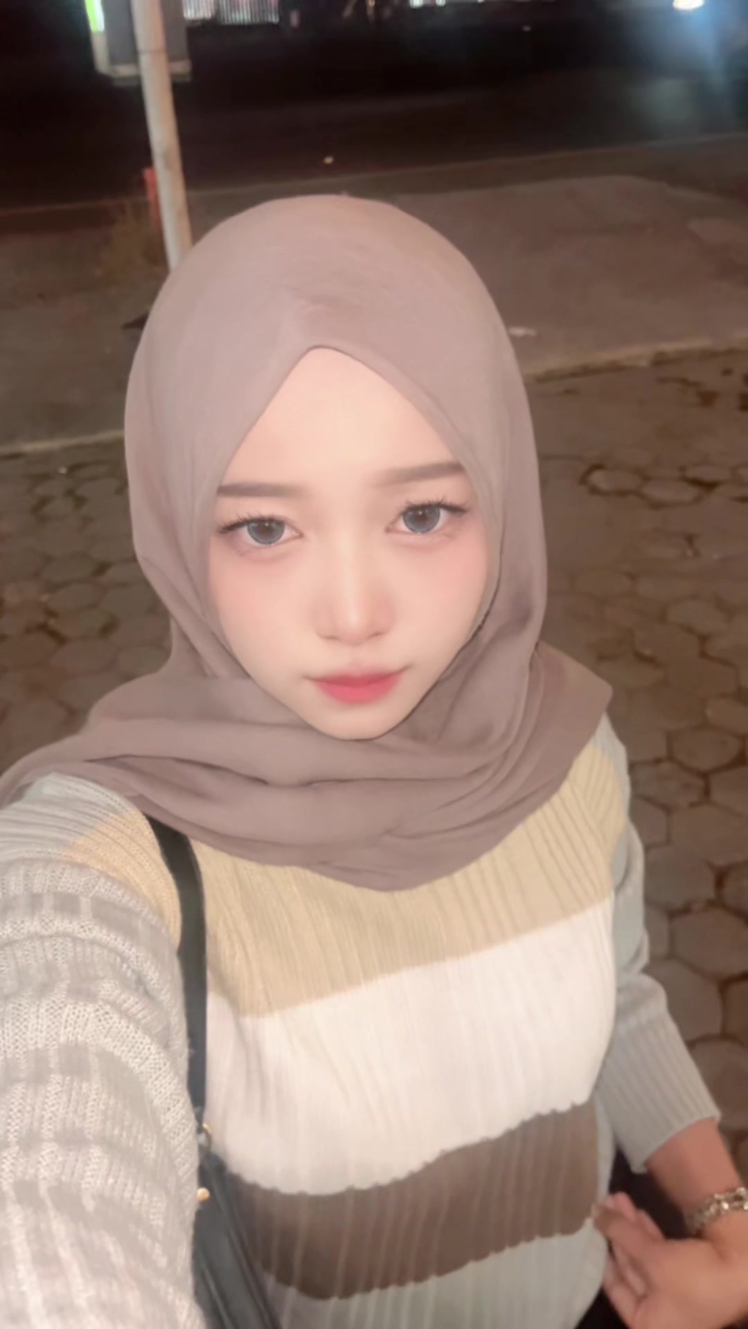 @nisnis18250