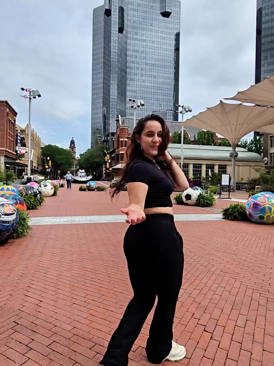 @YeinysVibes