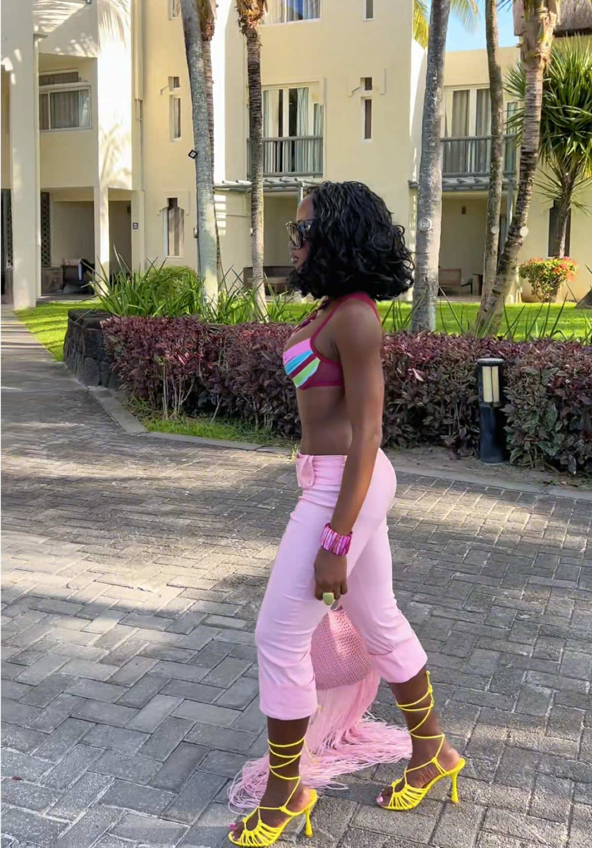 @theclairewardrobe