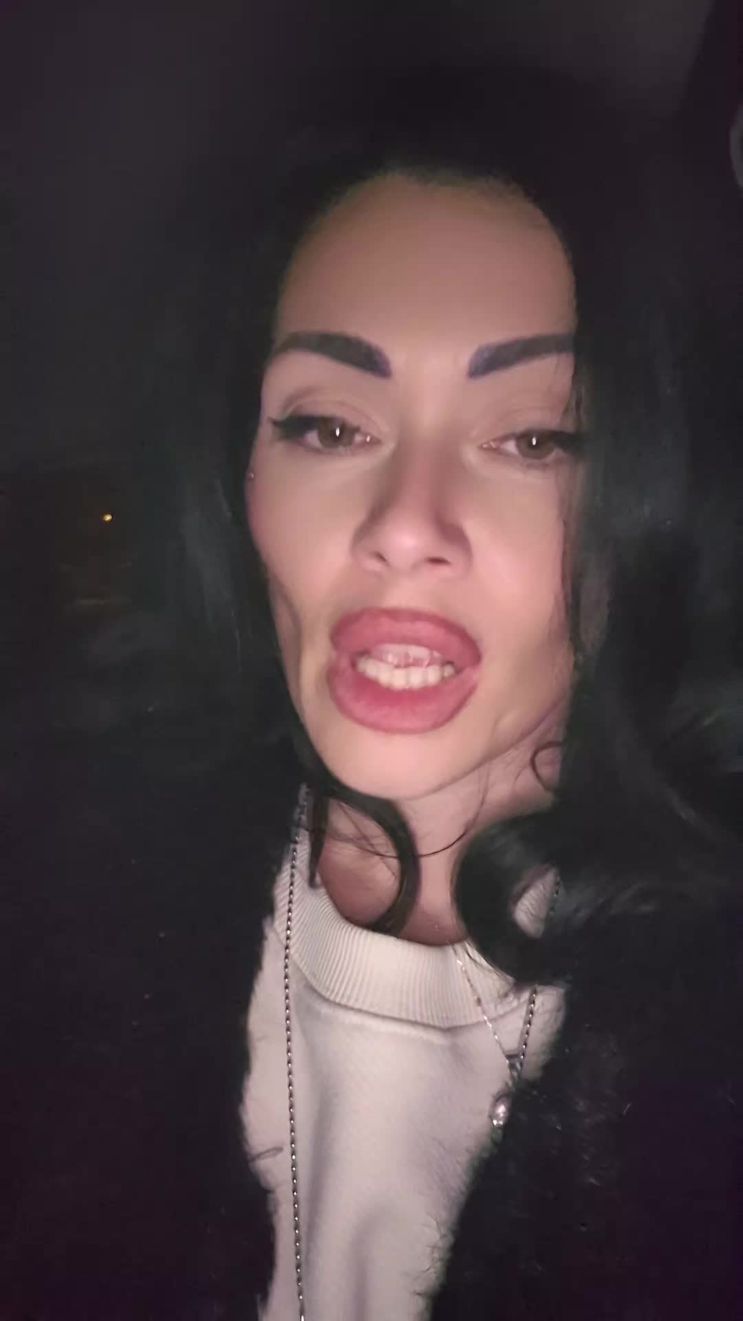 @Enza