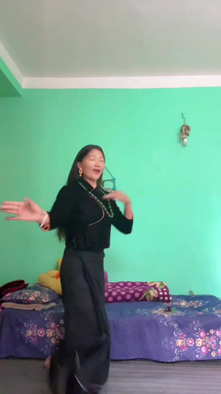 @🦋Sangita Chhantyal🦋