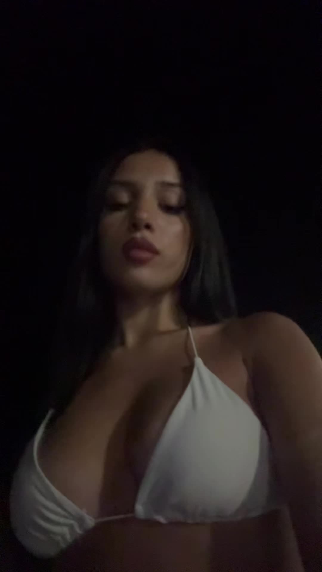 @e