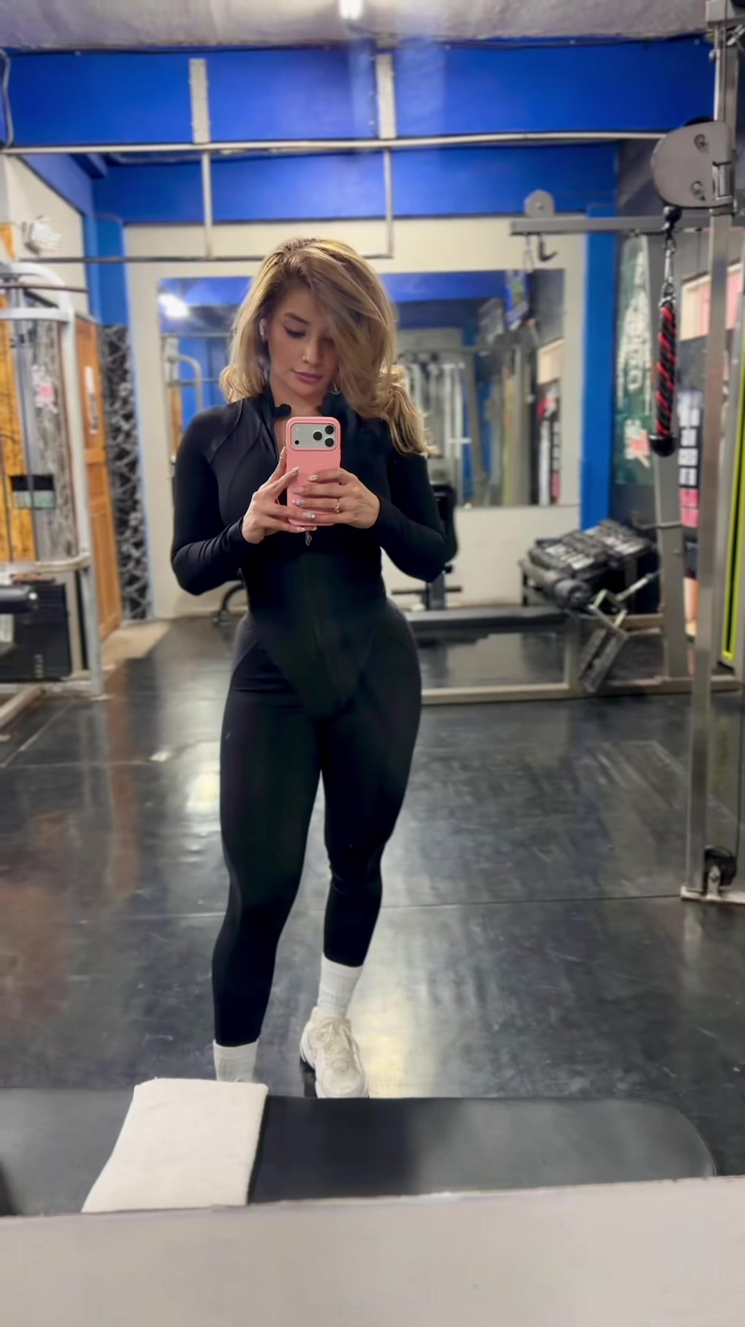 @Vanessa Quirós Soto