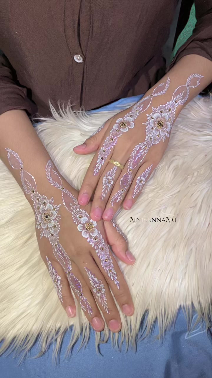 @Aini Henna