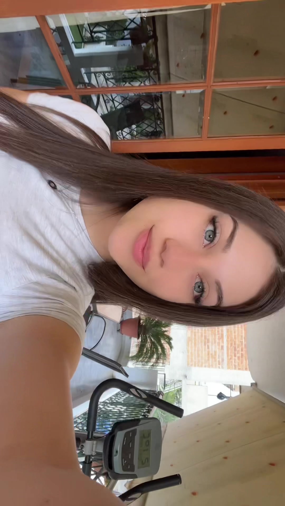 @ℰ𝓁ℯ𝓃𝒶🌺