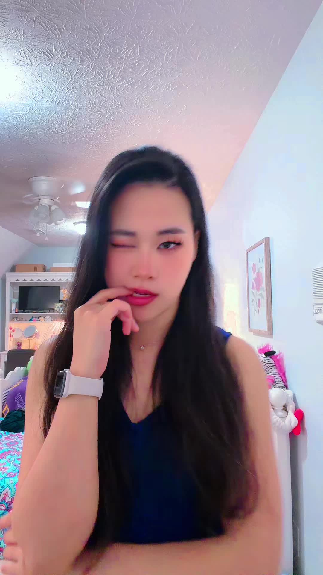 @PhoenixBlossomT토리