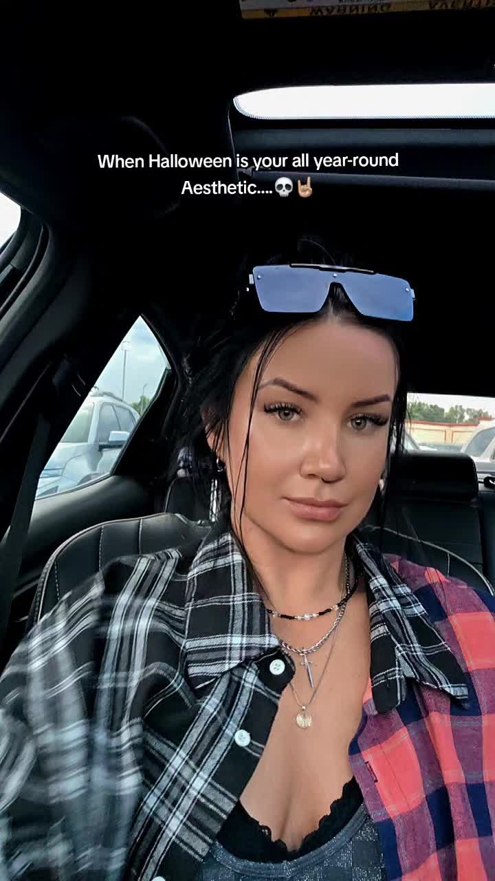 @Ainsli