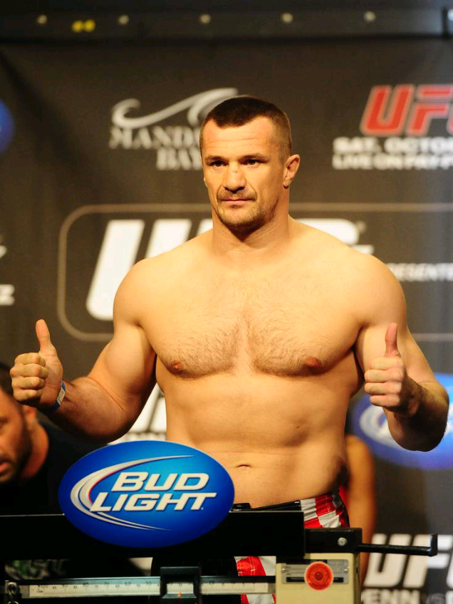 @Kombat Goiano