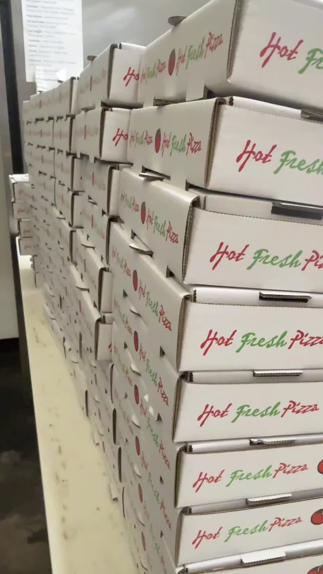 @PikeysPizza