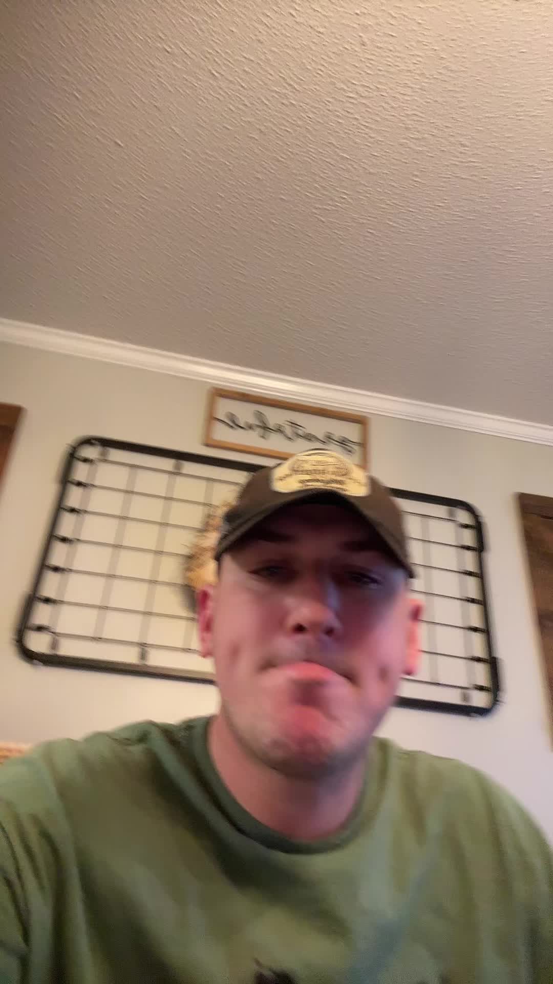 @DOMLEO