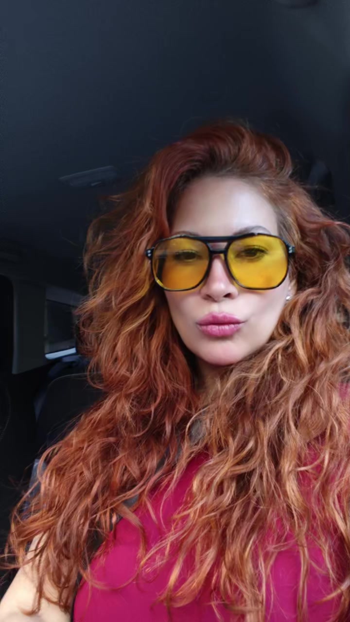 @roxxy